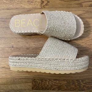 Coconuts by Matisse platform sandal